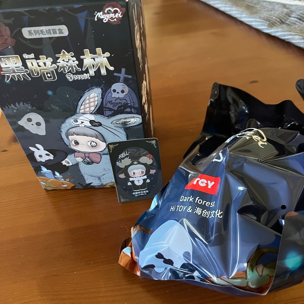 🖤SALE!🖤❤️💚 Maymei Dark Forrest series - Axel the Black Goat - Picture 3 of 5